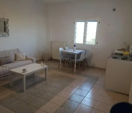 Apartment Paros Iliahtides Near Golden Beach Márpissa